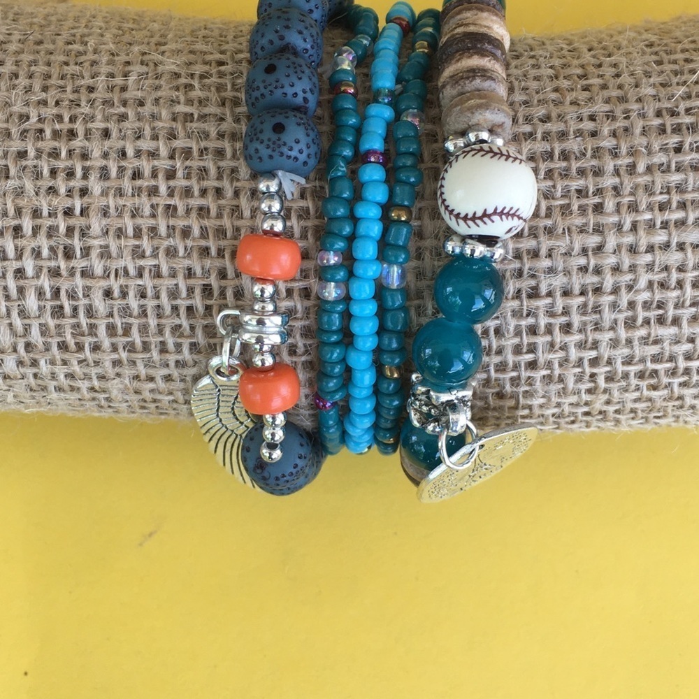 ❤️New Colorful Boho Bracelet!! ❤️ - Picture 2 of 7